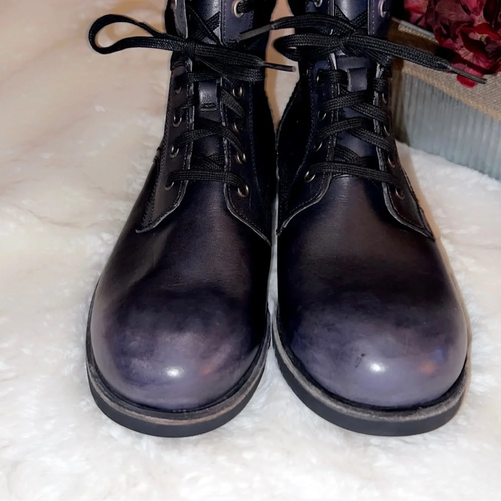 🆕UGG Men’s Leather Fur Lined Combat Boot